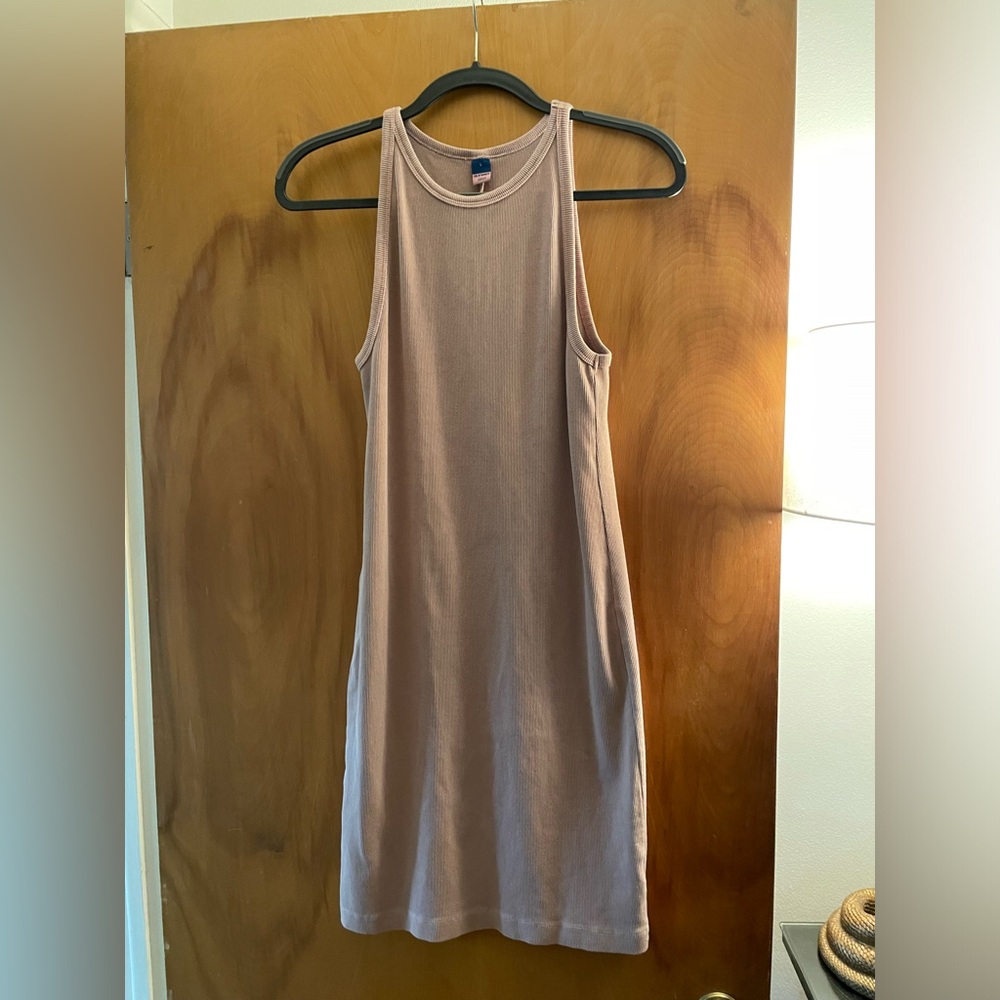 Old navy tan dress